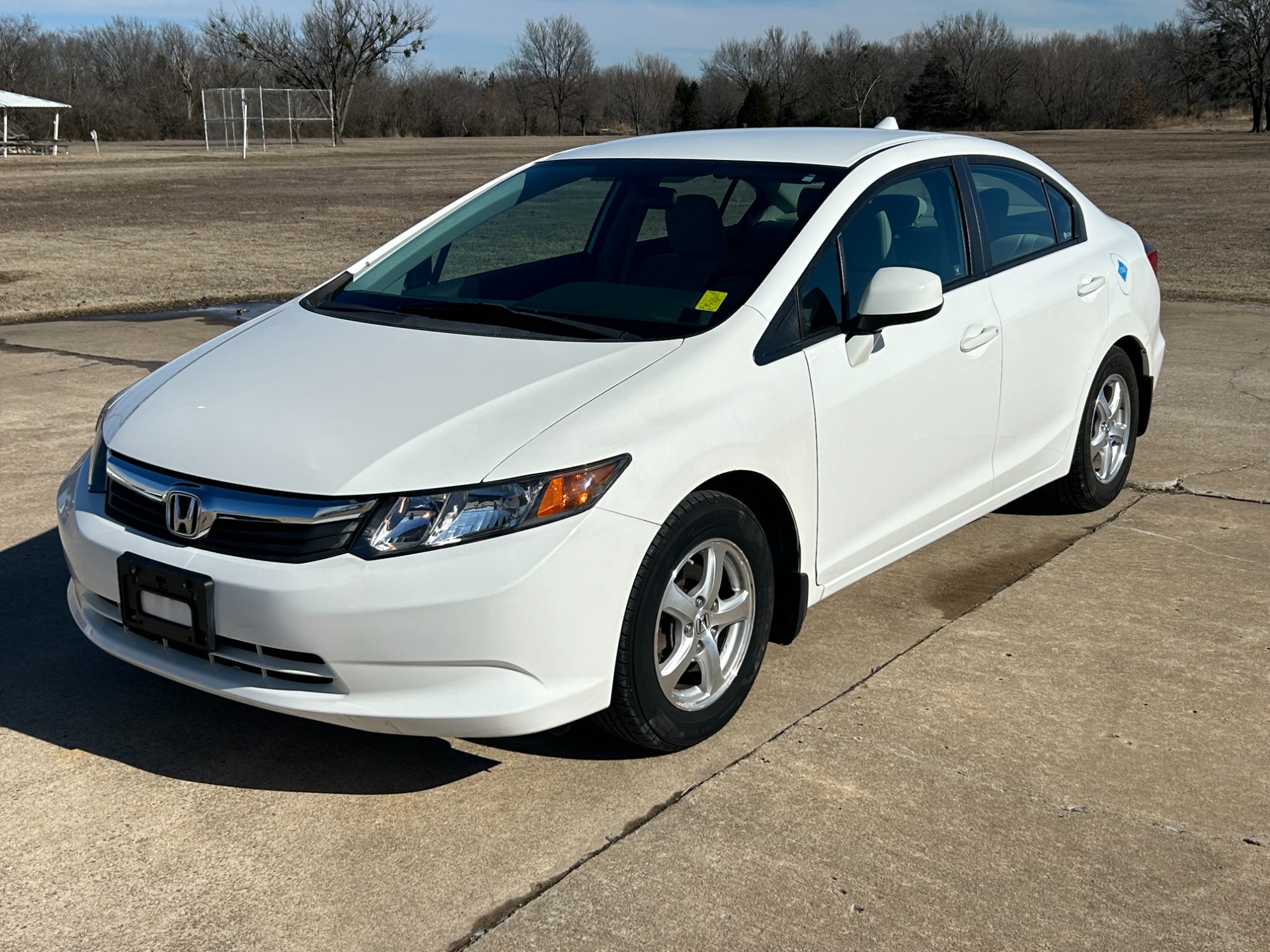 photo of 2012 Honda Civic CNG Sedan 5-Speed AT